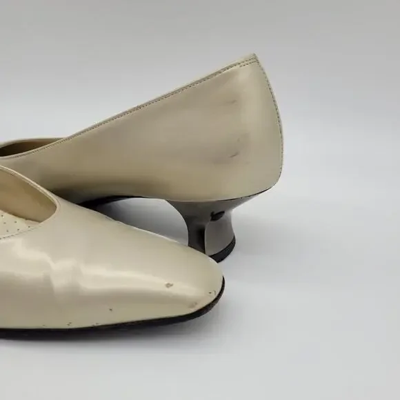 Salvatore Ferragamo Vintage Tortora Bone Calf Pumps - Size 8 AA